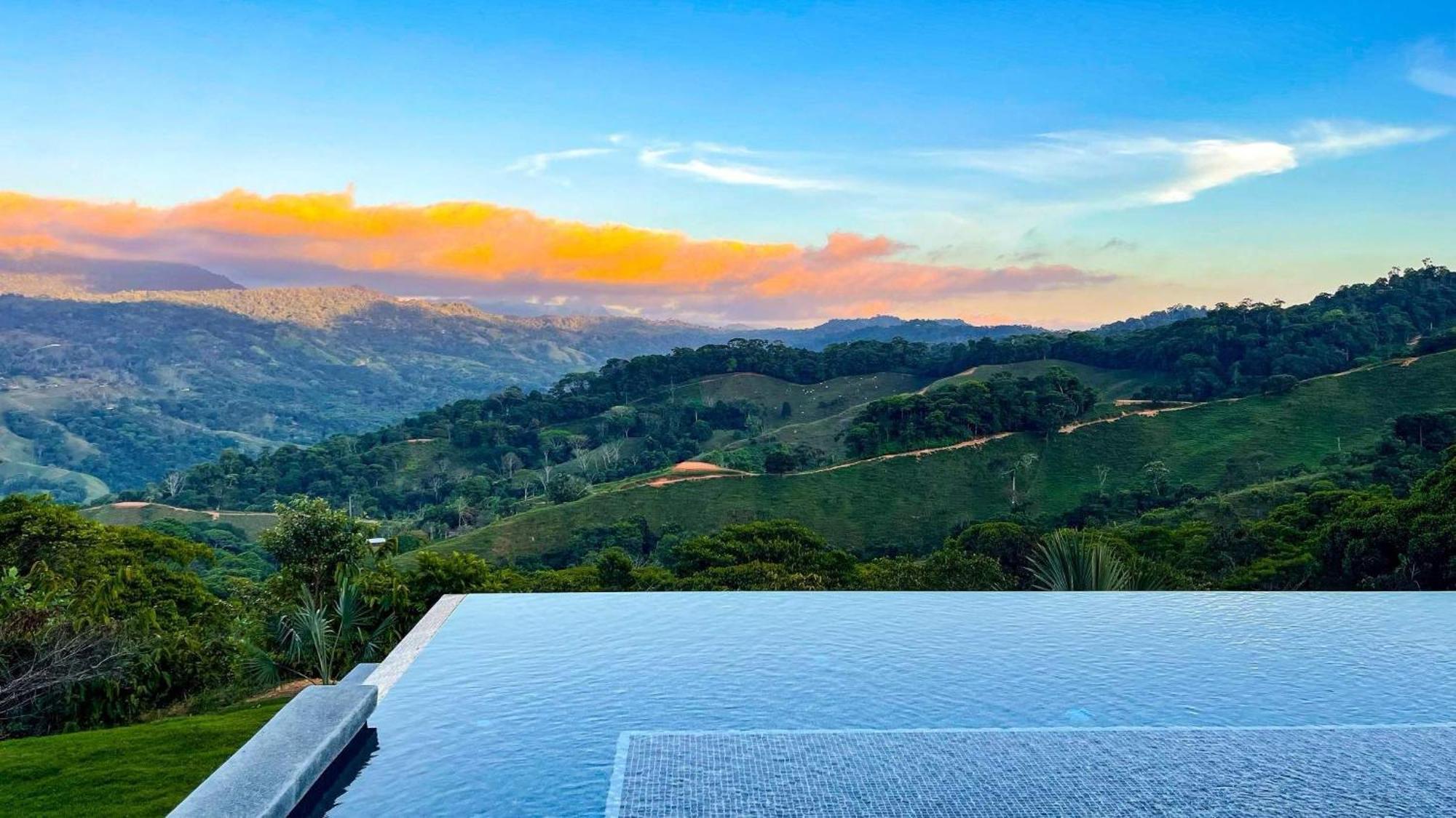 Odyssey Boutique Hotel San Luis  外观 照片